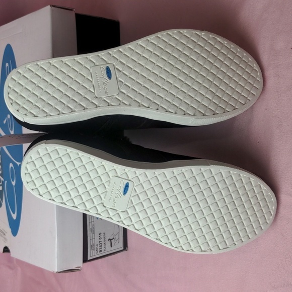 Aqua College Gayla Black Suede Leather Mink Insole Boots with Buckle Detail 6.5 - Picture 5 of 7